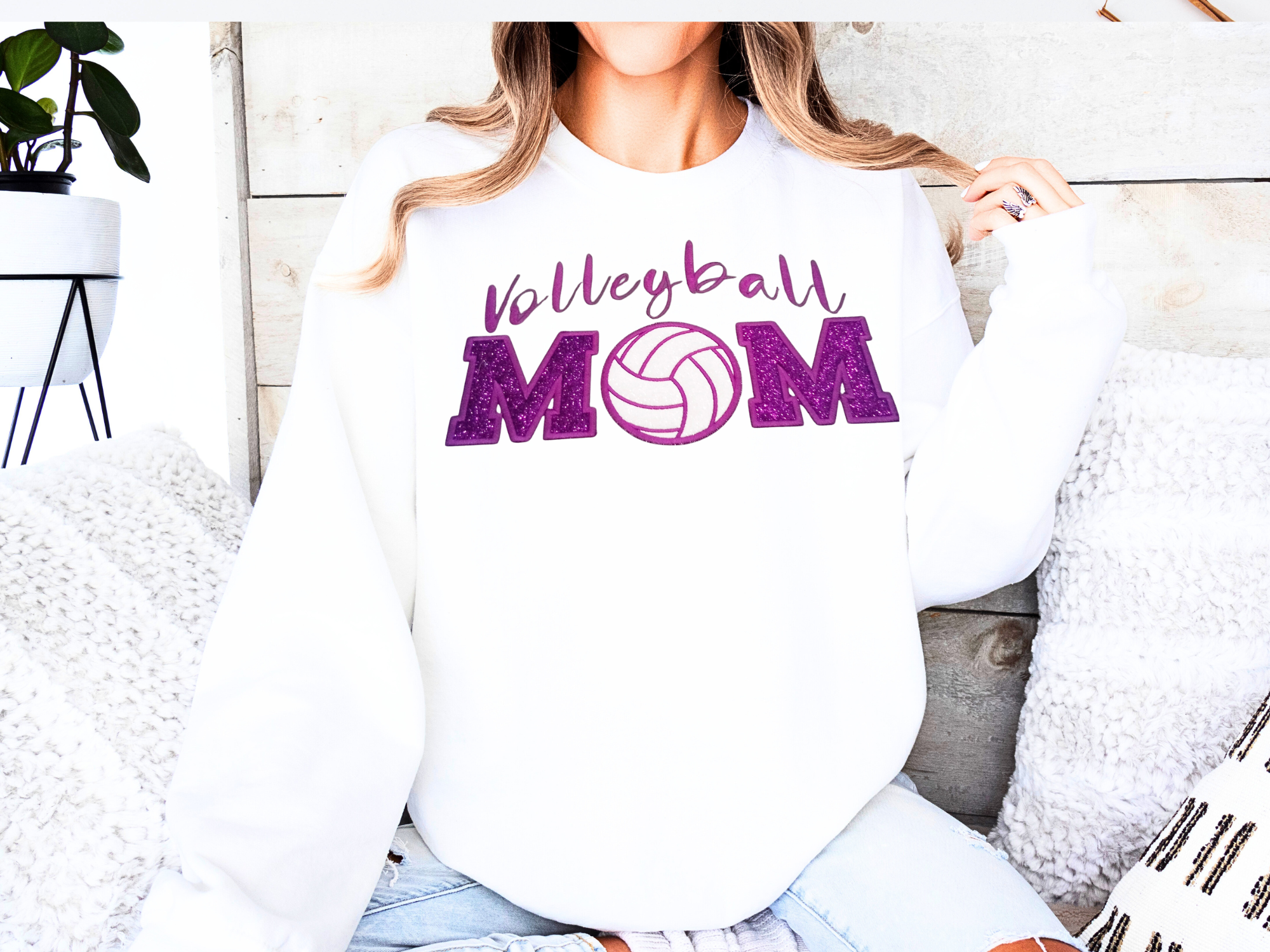 Volleyball Mom Embroidered Sweatshirt – Glitter Appliqué Design
